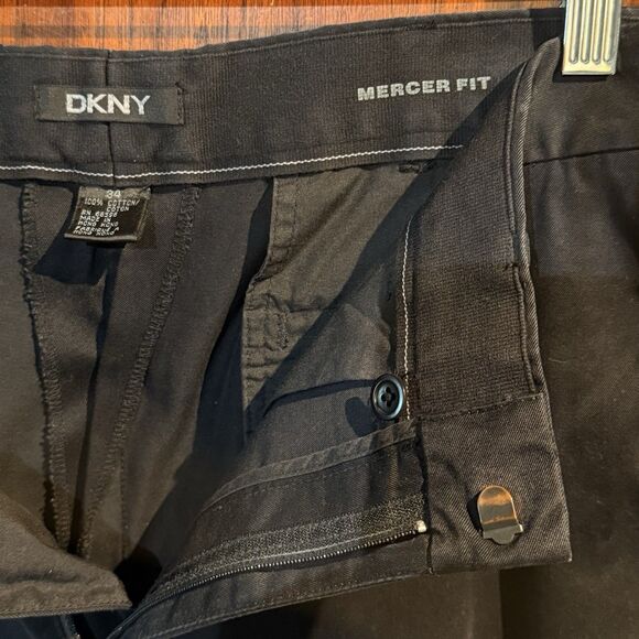 Vintage DKNY Mercer Fit Women’s Cargo Trousers Size 34 Black - Picture 10 of 16